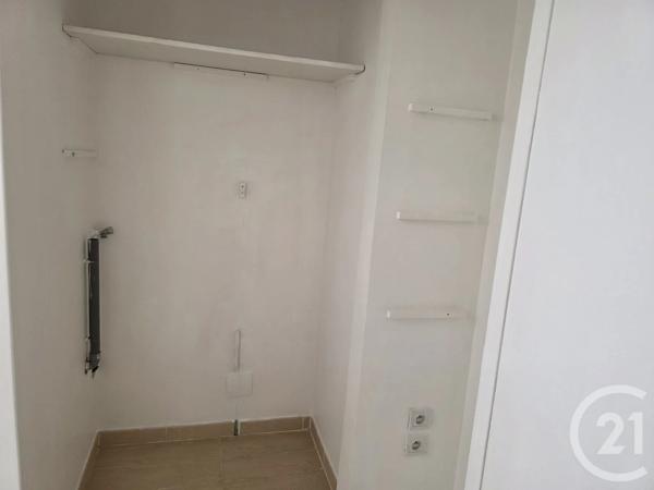 Appartement F2 à vendre  2 pièces - 30 m 2   DOUY LA RAMEE  - 77