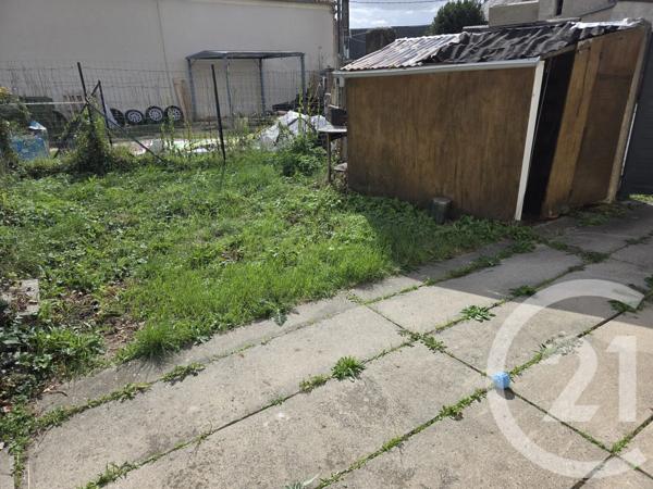 Appartement F2 à vendre  2 pièces - 30 m 2   DOUY LA RAMEE  - 77