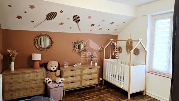 Maison Sinceny 6 pièce(s) 130 m2 sur un jardin clos de 1000 m2