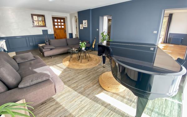 Maison à vendre    7 pièces •  Agen