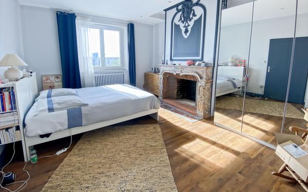 Maison à vendre    7 pièces •  Agen