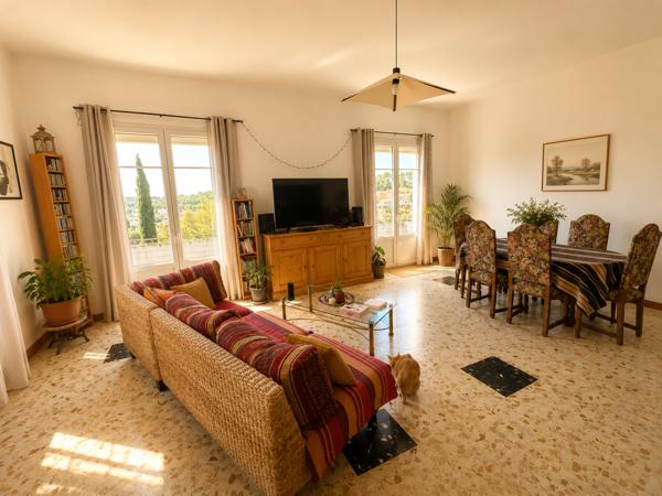 Maison
         4 pièces
        - 94 m² Exclusivité 375 000 € *