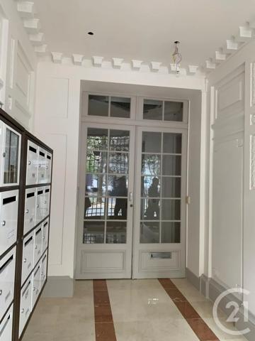 Appartement F5 à vendre  5 pièces - 87,12 m 2   PARIS  - 75011