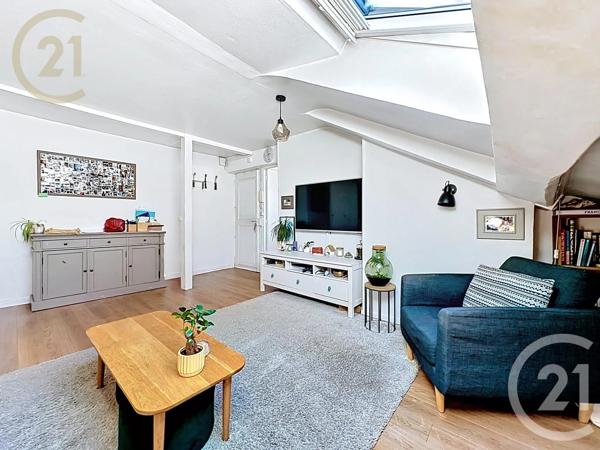 Appartement F4 à vendre  3 pièces - 55,10 m 2   VERSAILLES  - 78
