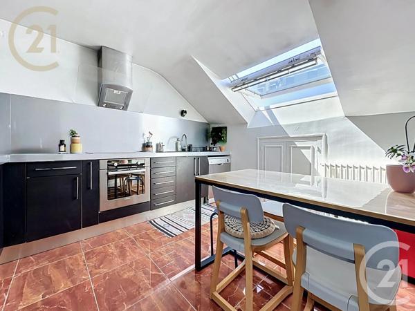 Appartement F4 à vendre  3 pièces - 55,10 m 2   VERSAILLES  - 78