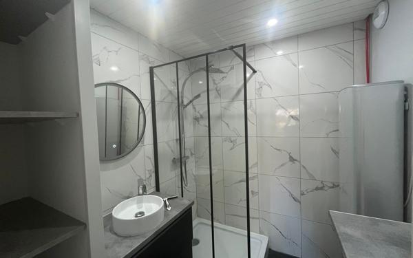 Appartement à vendre    2 pièces • 34 m2 Médis