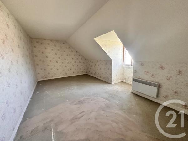 Maison à vendre  7 pièces - 180 m 2   CUFFY  - 18