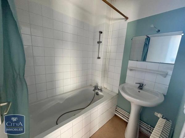 Maison à louer 6 pièces 156.66m²