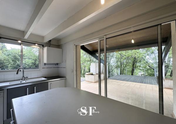 Maison 7 pièce(s) 4 chambre(s) 167 m²