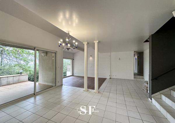 Maison 7 pièce(s) 4 chambre(s) 167 m²