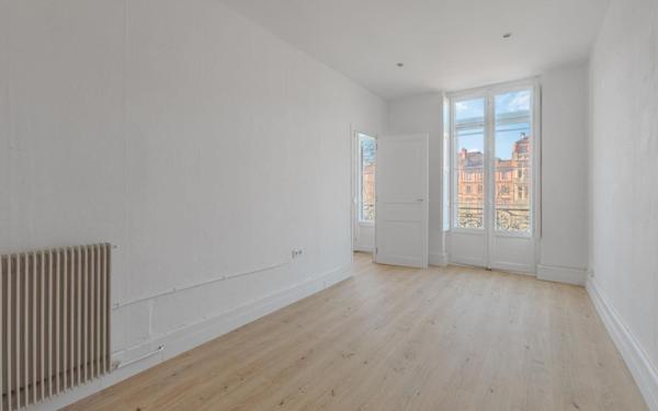 Appartement à vendre    4 pièces • 106,56 m2 Toulouse
