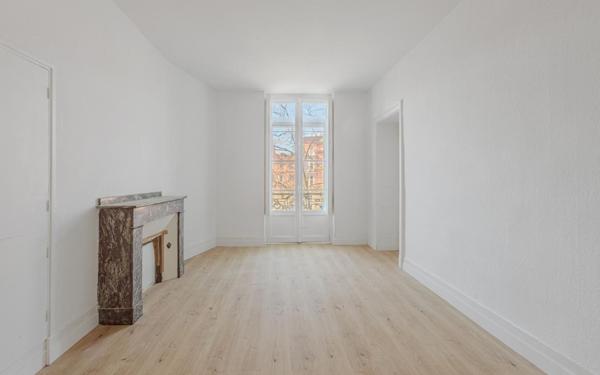 Appartement à vendre    4 pièces • 106,56 m2 Toulouse
