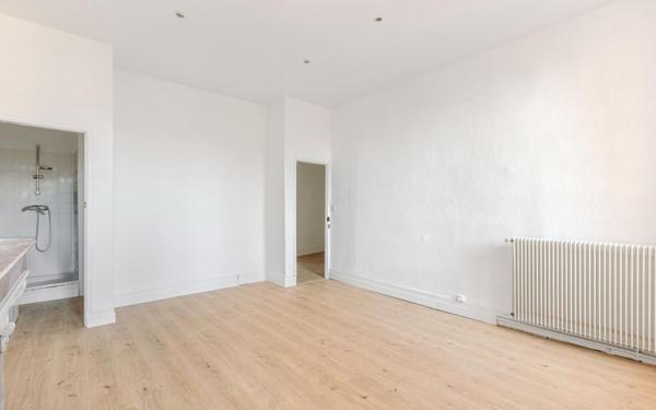 Appartement à vendre    4 pièces • 106,56 m2 Toulouse