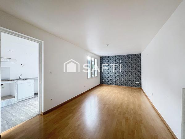 Immeuble - 295m² - Centre ville - Local commercial + Duplex 130m²