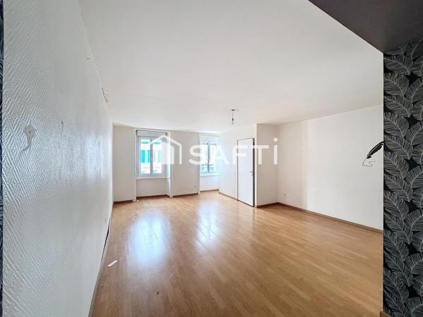 Immeuble - 295m² - Centre ville - Local commercial + Duplex 130m²