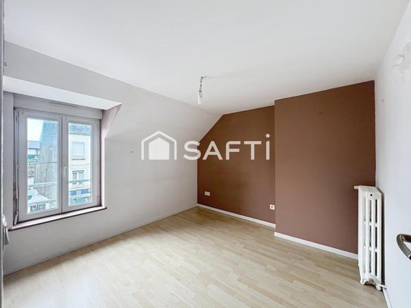 Immeuble - 295m² - Centre ville - Local commercial + Duplex 130m²