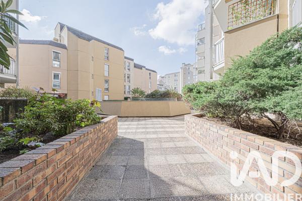 Appartement à vendre 4 pièces 91,26 m² Courbevoie