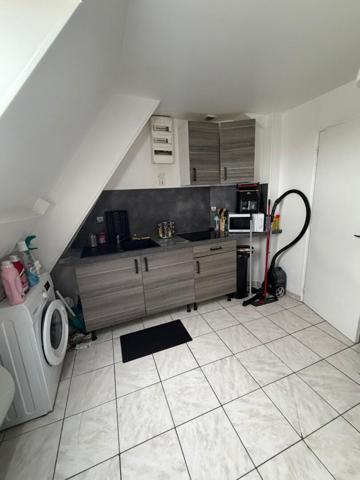Appartement  1 pièce  21.21 m2