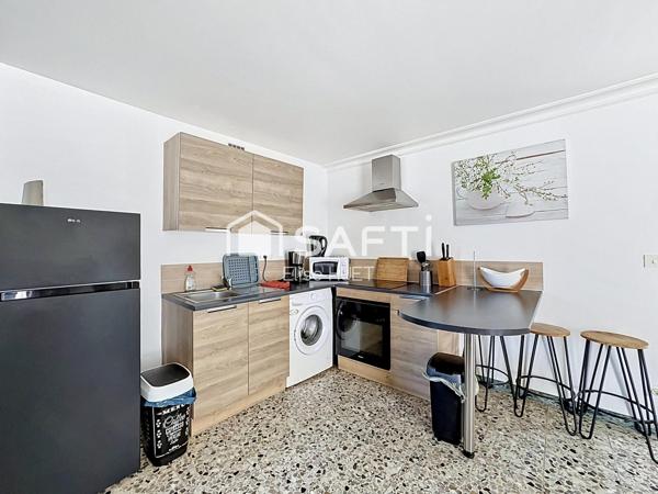 spacieuse propriété familiale nichée au cœur d’un terrain d’environ 7 000 m²