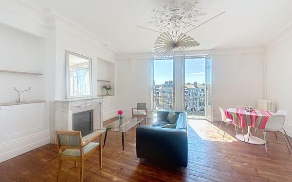 Appartement à vendre    3 pièces • 100,10 m2 Bayonne