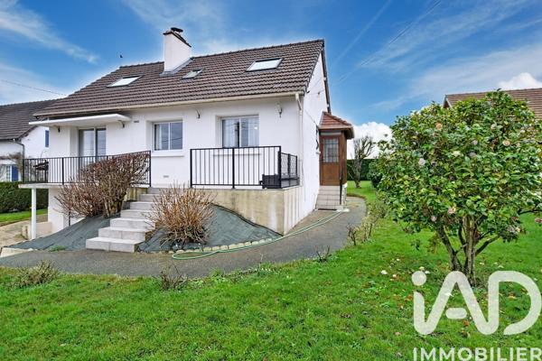 Maison à vendre 4 pièces 107 m² Crécy-la-Chapelle