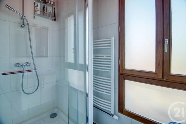 Maison à vendre  8 pièces - 183,76 m 2   ERMONT  - 95