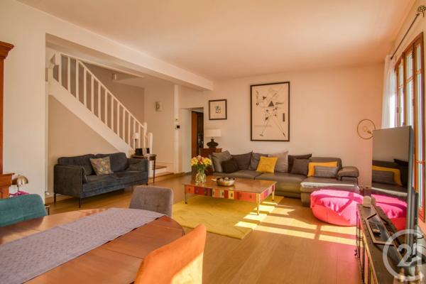 Maison à vendre  8 pièces - 183,76 m 2   ERMONT  - 95