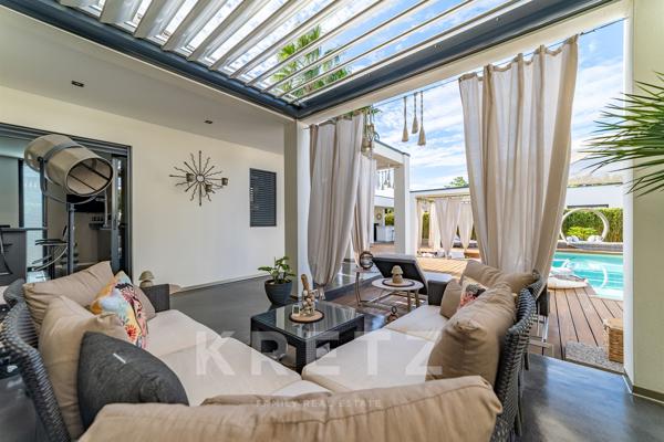 Villa contemporaine en bord de mer