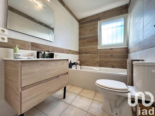 Maison 4 pièces de 105 m² à Salses-le-Château (66600)