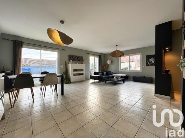 Maison 4 pièces de 105 m² à Salses-le-Château (66600)