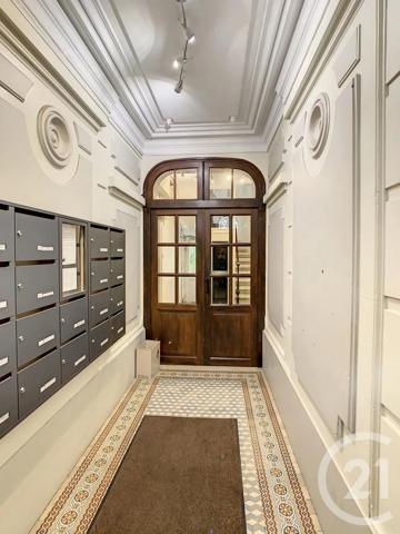 Appartement F3 à vendre  3 pièces - 59,82 m 2   PARIS  - 75014
