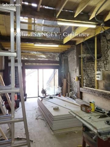 Maison avec commerce à vendre 10 pièces MONTECHEROUX (25)