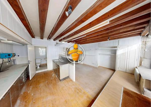 Location Local commercial 2 pièces 68 m2 à Vienne