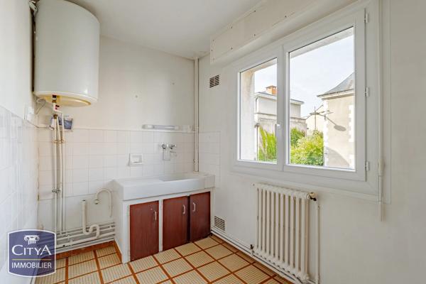 Appartement à vendre 1 pièce 32m² Tours (37000)