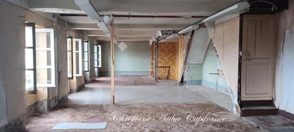 Immeuble de 168 m² entre Cluny et Charolles à Saint Bonnet de Joux