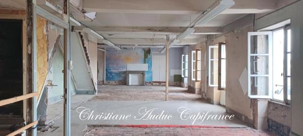 Immeuble de 168 m² entre Cluny et Charolles à Saint Bonnet de Joux