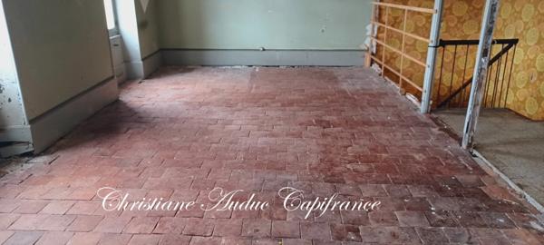 Immeuble de 168 m² entre Cluny et Charolles à Saint Bonnet de Joux