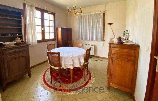 ROYAN PROCHE CENTRE-VILLE MAISON 3 CHAMBRES ET GRAND GARAGE