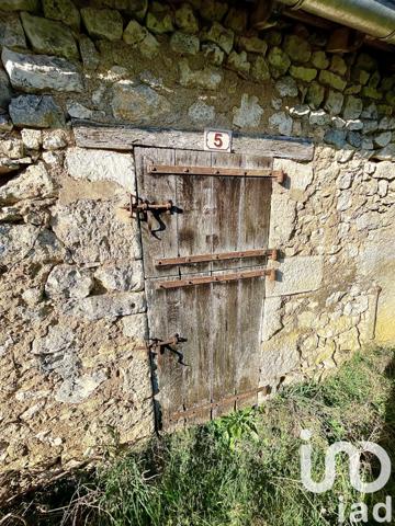 Maison à vendre 1 pièce 50 m² Angles-sur-l'Anglin