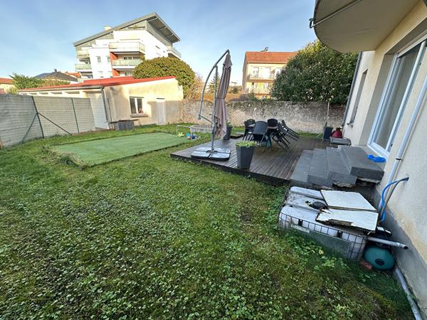Appartement 3 pièces 65.7 m2