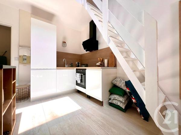 Appartement T2 à vendre  2 pièces - 23,50 m2 BANDOL - 83