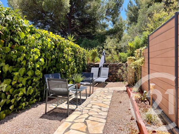Appartement T2 à vendre  2 pièces - 23,50 m2 BANDOL - 83