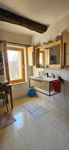 Ancienne ferme en pierres entièrement rénovée en Haute Provence