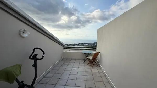 Appartement à vendre 4 pièces 83.24m² Saint-Paul (97460)
