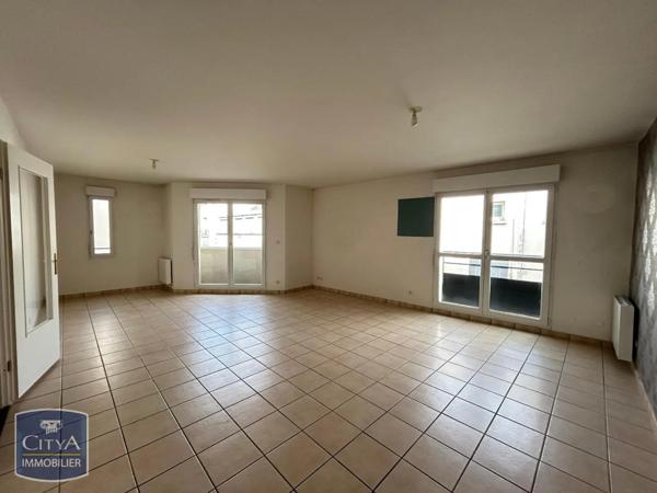 Appartement à louer 3 pièces 81.83m²