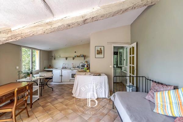 Salernes, Maison d'hôtes 6 Chambres -  258 m² à vendre