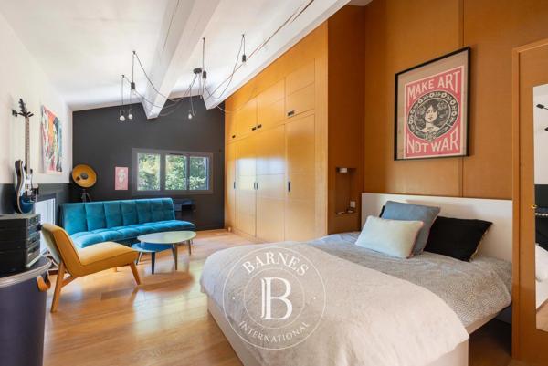 Aubagne, Maison 5 Chambres -  305 m² à vendre