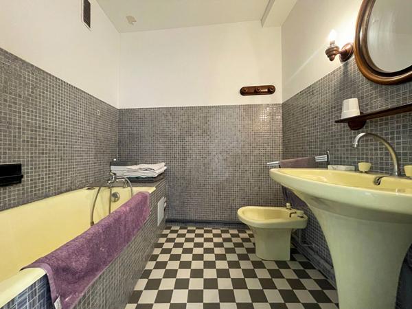 Appartement Marseille 5 pièce(s) 107 m2