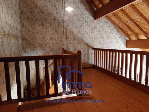 Maison de charme 185m² à rénover proche centre ville avec terrain.