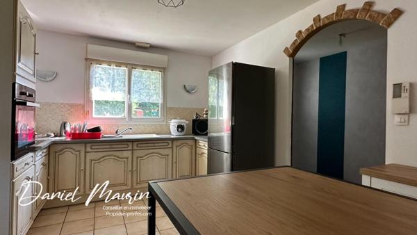 Maison de Plain-Pied de 100 m² dans une Impasse Tranquille